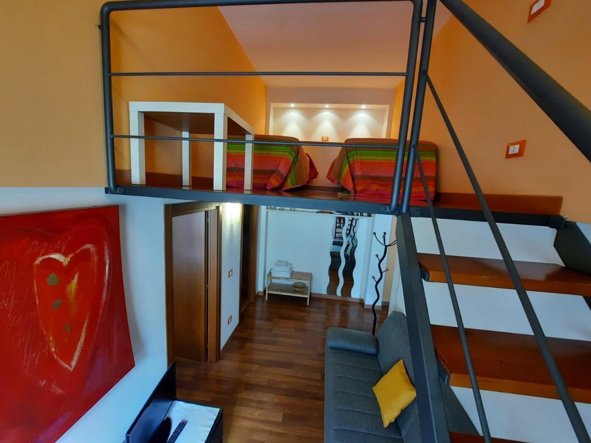 Padovaresidence Apartments - Tra Piazza Delle Erbe E Il Duomo ภายนอก รูปภาพ
